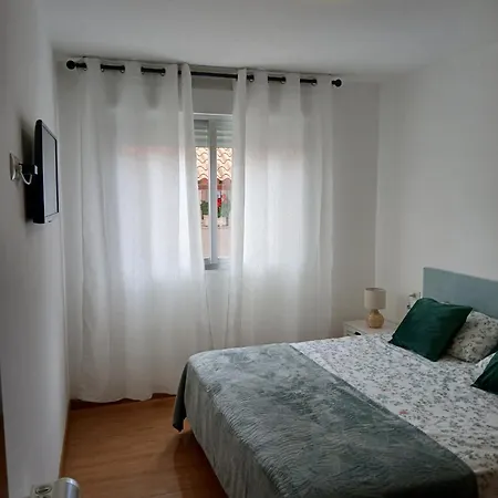 Altamar Portonovo, 100 M Playa Apartment *